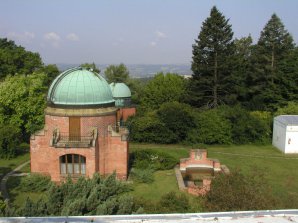 Centrální plošina a historické observatoře na Astronomickém ústavu v Ondřejově. Autor: AsÚ AV ČR