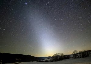 Zodiakální světlo na Telgártě. Autor: Marian Dujnič