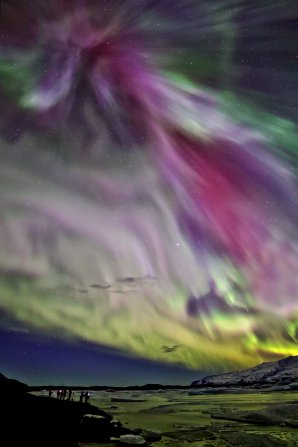 Intenzivná polárna žiara 17. marca 2015 na Islande. Autor: Marián Dujnič