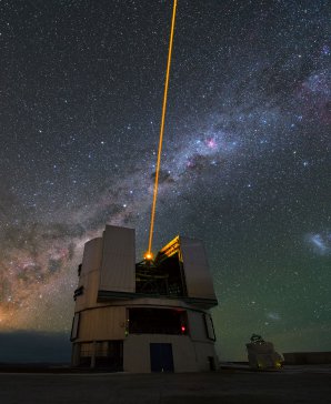 Laser na observatoři Paranal, která je součástí Evropské jižní observatoře a Astronomický ústav AV ČR se
zde podílí na výzkumu vesmíru. Autor: Yuri Beletsky/ESO.