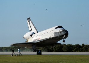 Přistání raketoplánu Columbia Autor: NASA