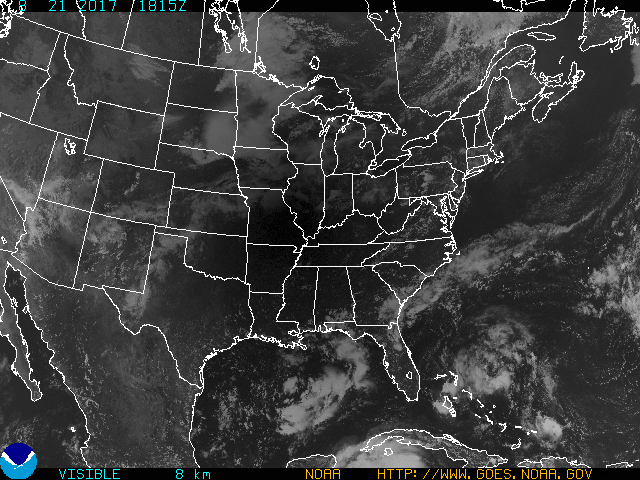 Stín Měsíce 21. srpna 2017 v 18:15 UT nad USA z družice GOES-East Autor: NOAA