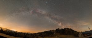 Panorama s Mléčnou dráhou od stanice lanovky Autor: Bartosz Wojczyński