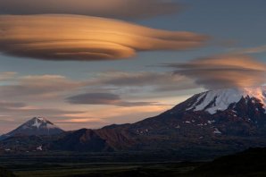 Lenticular – oblaka vznikající nad horským pásmem Autor: Shutterstock