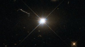 Astronomové objevili nejrychleji rostoucí supermasivní černou díru Autor: ESA/Hubble & NASA