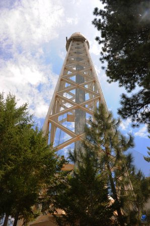 150 feet Solar Tower - věžový sluneční dalekohled. Mt. Wilson, Kalifornie, USA Autor: Zdeněk Bardon