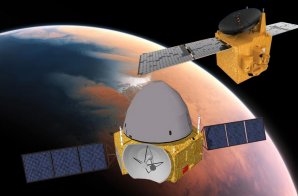 Vizualizace čínské sondy Tianwen a sondy Spojených arabských emirátů Hope u Marsu Autor: ESO/CNSA//UAESA