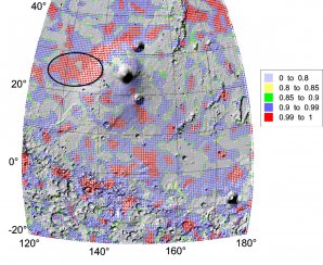 Část paleo-oceánu západně od sopky Elysium. Červeně označeny jsou plochy s nejvyšší mírou učesanosti strike angles (úhlů napětí). V této ukázce se dobře překrývají s lahary (porézním sopečným materiálem, elipsa) na západ od sopky. Topografie z družicového výškoměru MGS MOLA je ve formě 3D. Obrázek také ilustruje jinou (vyšší) míru učesanosti strike angles v nížině na severu a na vysočině na jihu. Autor: Jan Kostelecký