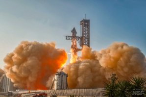 Historicky první start Super Heavy Starship 20. dubna letošního roku Autor: Nic Ansuini/NASASpaceflight.com