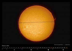 astronomický kalendář ASTROFOTO 2024 Autor: Zdeněk Bardon