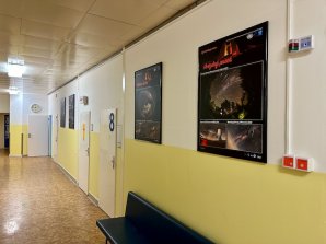 Výstava astronomických obrazů - Rehab. klinika FNHK Autor: Zdeněk Bardon
