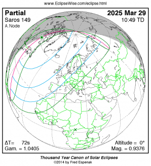 Obrázek průněhu a míst viditelnosti částečného zatmění Slunce 29. 3. 2025. Úplné zatmění nenastane, protože stín Měsíce nedopadne na zemský povrch. Polostín zasáhne část Evropy a Severní Ameriky. Nejvýraznější fáze bude v severní Kanadě poblíž Hudsonova zálivu (zelená hvězdička). Autor: Fred Espenak