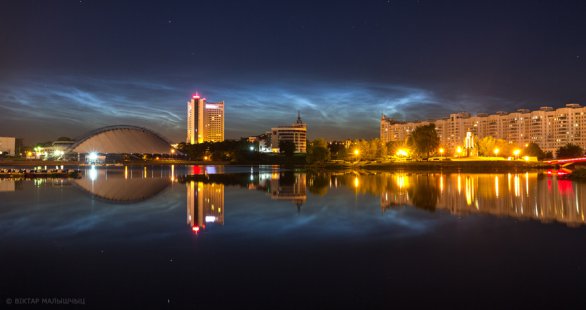 Noční svítící oblaka nad Minskem v Bělorusku. Autor: Viktar Malyshchyts