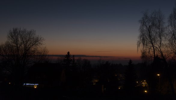 Merkur na jihozápadě 29. 12. 2015. Ohnisko 38 mm, Canon 30D Autor: Martin Gembec