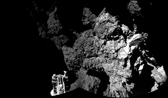 Fotografie z modulu Philae, pořízená po přistání na kometě (listopad 2014) Autor: ESA/Rosetta-blog