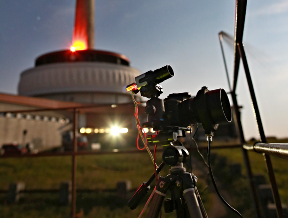 Sestava k fotografování Red Sprites, využitá v létě 2016 u vysílače Praděd. Autor: Daniel Ščerba