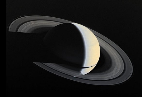 Saturn 16. 11. 1980 z Voyageru 1 Autor: NASA/JPL/USGS