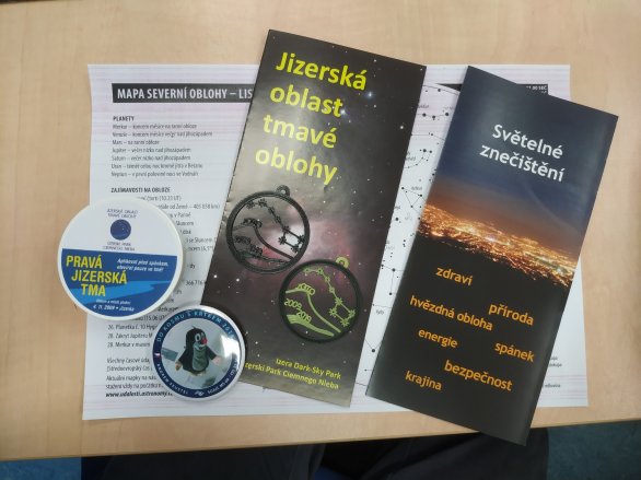 Materiály týkající se světelného znečištění a Jizerské oblasti tmavé oblohy.