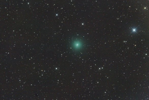 Kometa C/2019 Y4 (ATLAS) 14. března 2020, 42×30s, ISO12800, Canon 6D, Orion CT8, ořez Autor: Martin Gembec