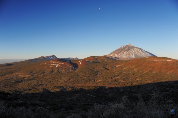 Pico de Teide a Měsíc v první čtvrti Autor: Zdeněk Bardon