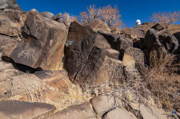 Starodávné petroglyfy v poušti Atacama. Observatoř ESO, La Silla, Chile Autor: Zdeněk Bardon