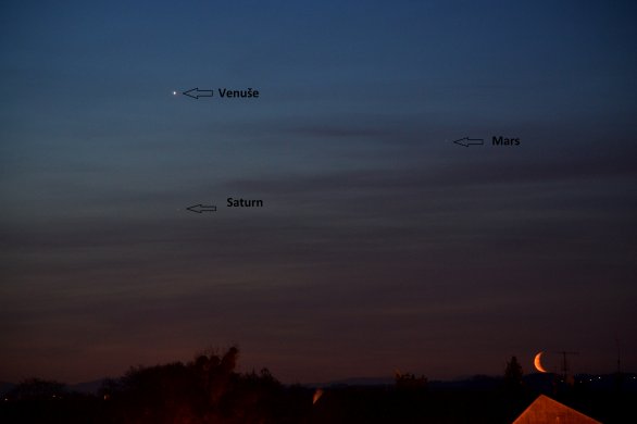 Planety a Měsíc ráno 28. března z Dolního Benešova Autor: František Gaidečka