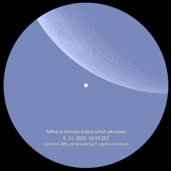 Reálnější simulace Měsíce a Venuše krátce před zákrytem – pohled nepřevracejícím dalekohledem na
paralaktické montáži se zvětšením 300× a zorným polem 0,27° (16´). Autor: Stellarium/Jan Veselý