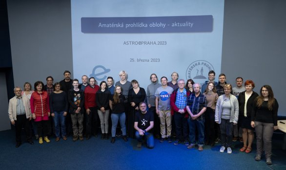 Společná fotografie účastníků semináře ASTRO@PRAHA.2023 Autor: Tomáš Kubica