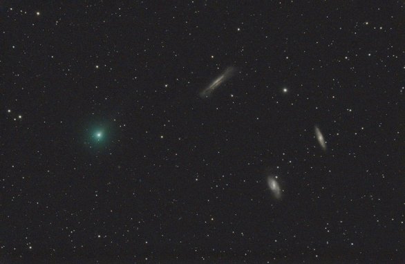 Kometa 62P/Tsuchinshan u Leo Tripletu Autor: Martin Gembec