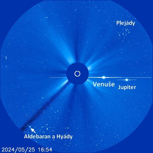 Pohled na planety a hvězdokupy v koronografu LASCO C3 observatoře SOHO Autor: NASA/ESA/SOHO/LASCO C3