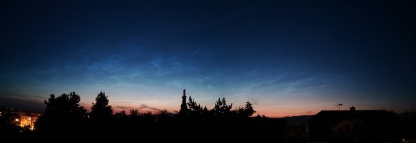 Noční svítící oblaka (NLC) 13. 6. 2024 kolem 22:30 SELČ, Hvězdárna Turnov Autor: Martin Gembec