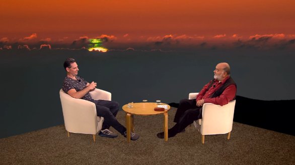 Petr Horálek a Jindřich Suchánek v pořadu Hlubinami vesmíru Autor: TV Noe Petr Horálek a Jindřich Suchánek v pořadu Hlubinami vesmíru Autor: TV Noe