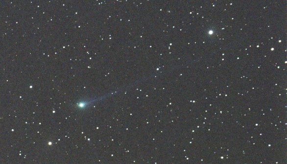 Kometa 3I/ATLAS 19. 11. 2025 z Frýdlantska. Dalekohled WOFLT98, ohnisko 510 mm, kamera ZWO ASI294MC Pro, expozice 11 × 60 sekund. Autor: Martin Gembec Kometa 3I/ATLAS 19. 11. 2025 z Frýdlantska. Dalekohled WOFLT98, ohnisko 510 mm, kamera ZWO ASI294MC Pro, expozice 11 × 60 sekund. Autor: Martin Gembec