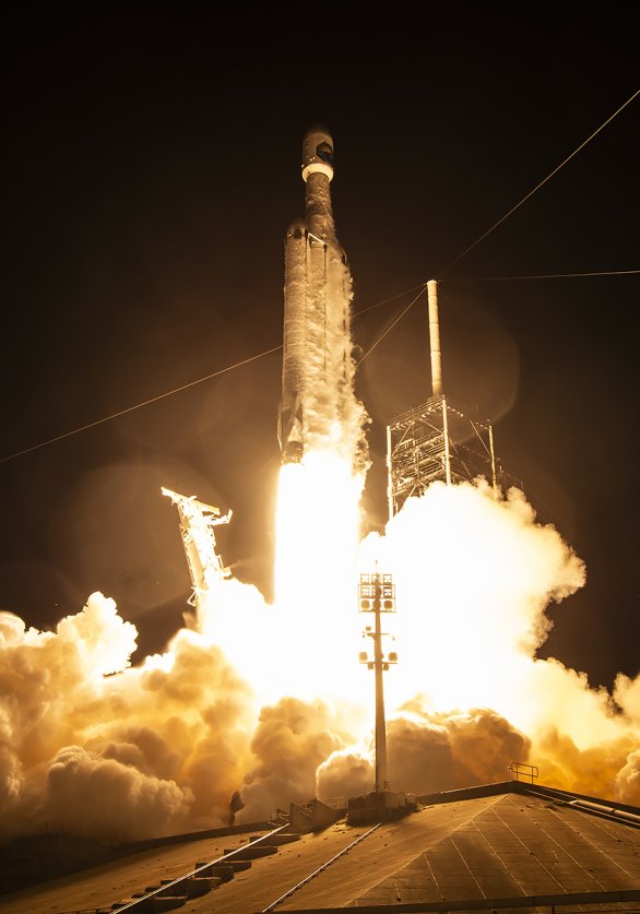 Start rakety Falcon Heavy s utajeným nákladem pro úřad NRO Autor: X/SpaceX Start rakety Falcon Heavy s utajeným nákladem pro úřad NRO Autor: X/SpaceX