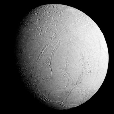 Enceladus: tajemství mimozemského oceánu